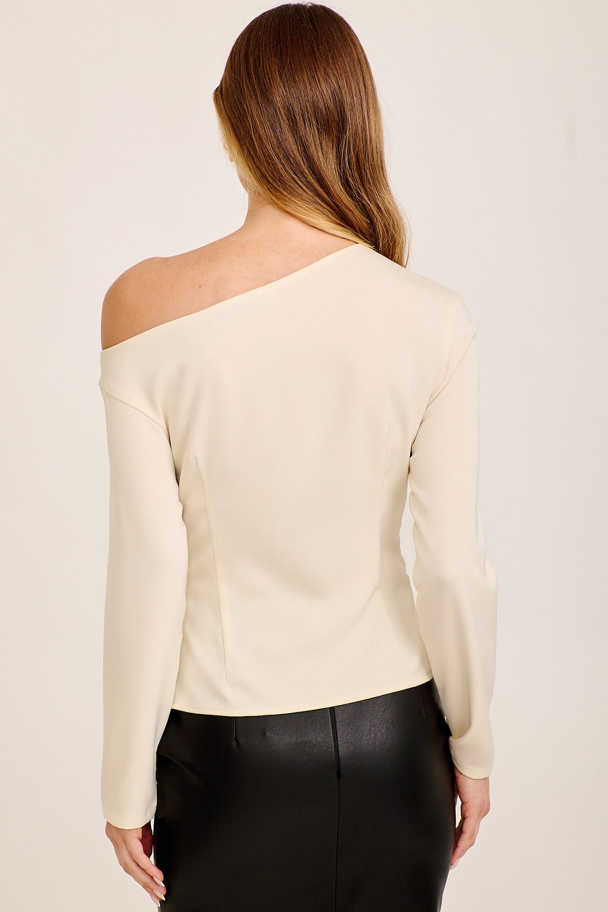 Luxe Agenda Off Shoulder Top in Cream Satin