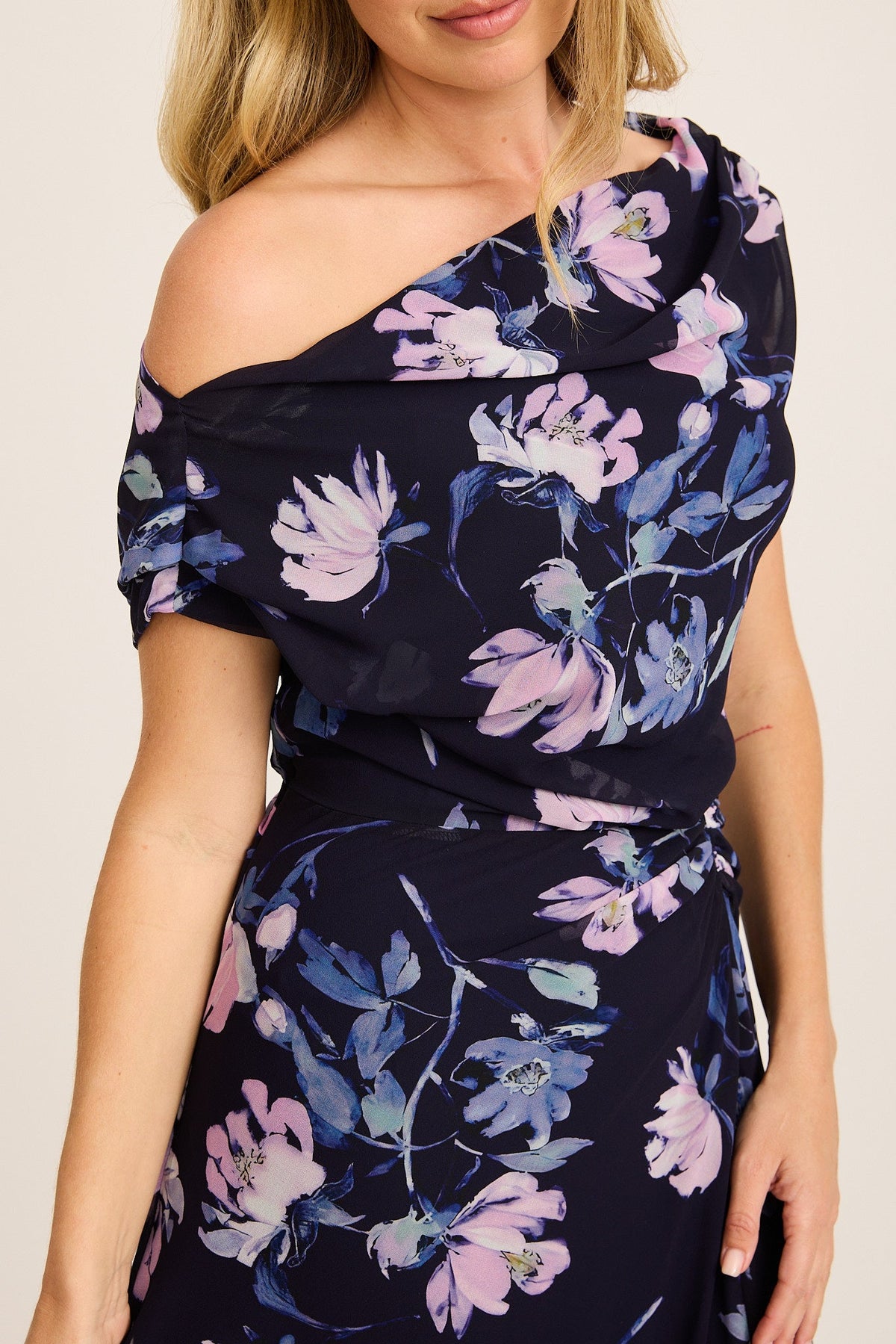 Marielle Off Shoulder Maxi Dress in Navy Floral