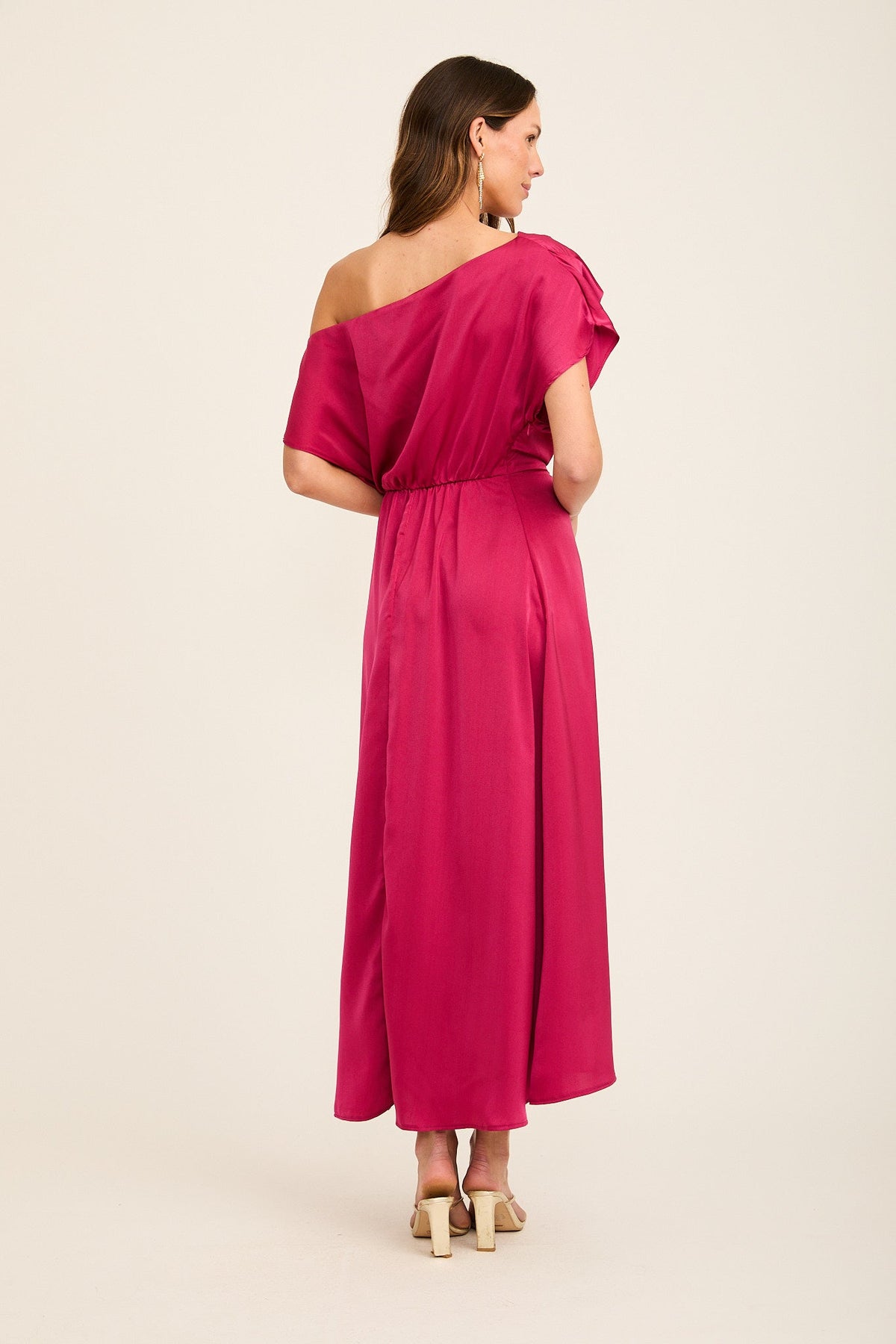 Isabelle Maxi Off Shoulder Dress in Magenta Satin