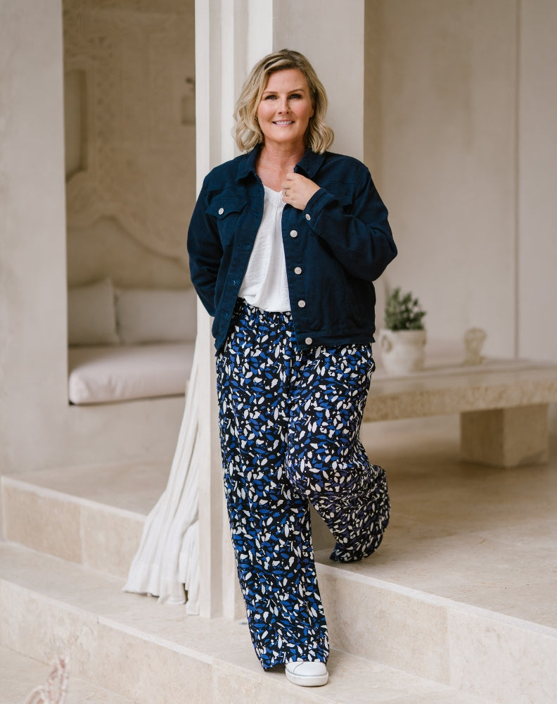 Frankie Jacket With Pockets - Navy