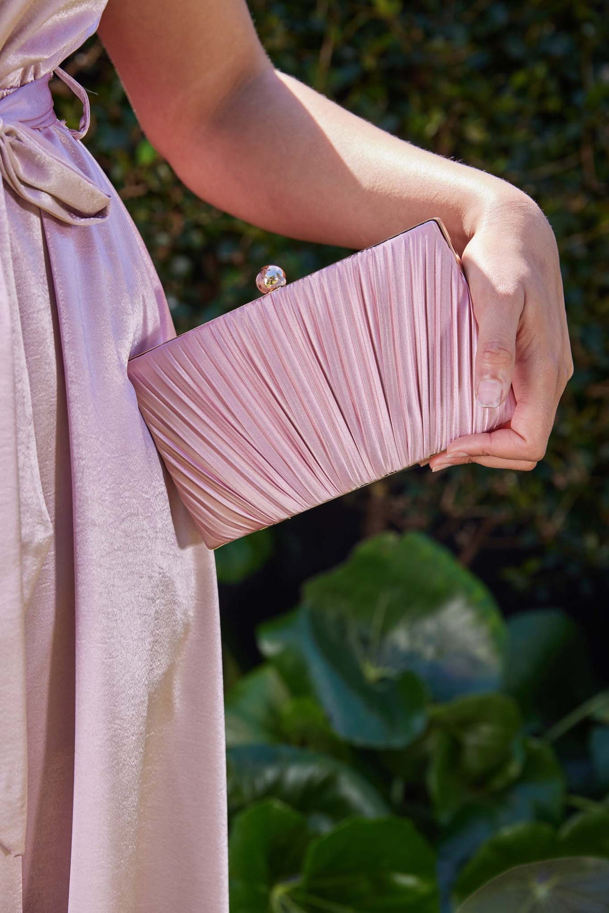 Amina Clutch Bag In Blush Pink
